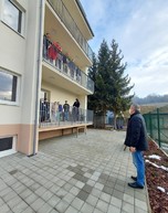 Zväčšiť fotografiu - Kraj v mene klientov zariadení sociálnych služieb ďakuje mestu púchov - 20211216_102020_1
