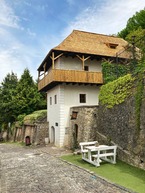 Zväčšiť fotografiu - Krajskú dominantu za prvý polrok navštívilo 74 tisíc ľudí - katov-dom