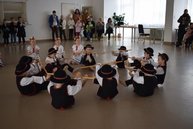 Zväčšiť fotografiu - Ľudové tradície v novom šate - 5