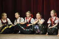 Lysá pod makytou hostila folklórne súbory púchovskej doliny, v trenčianskej turnej otvorili zrekonštruovaný kultúrny dom. aj počas víkendu bolo v trenčianskom kraji živo. - L10