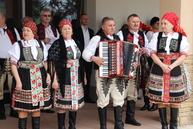 Lysá pod makytou hostila folklórne súbory púchovskej doliny, v trenčianskej turnej otvorili zrekonštruovaný kultúrny dom. aj počas víkendu bolo v trenčianskom kraji živo. - TT9