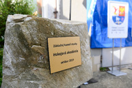 Malý formát vlády sr po prvýkrát zasadol v trenčianskom kraji, slávnostne poklepaný bol aj základný kameň hokejovej akadémie - 20191011_TSK_Pellegrini_050w
