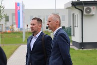 Zväčšiť fotografiu - Medline otvoril v partizánskom nový závod - IMG_8662