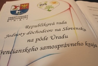 Zväčšiť fotografiu - Mesiac úcty k starším si už tradične pripomína aj trenčianska župa - Obrazok_001