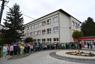 Zväčšiť fotografiu - Modernizácia základnej školy v klátovej novej vsi prinesie kvalitnejšie a inkluzívnejšie vzdelávanie