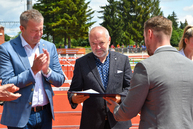 Zväčšiť fotografiu - Modernú atletickú dráhu otestovali aj hviezdni športovci - Foto-2667