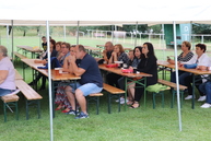 Zväčšiť fotografiu - Na hornej nitre sa ľudia bavia, oslavujú a spievajú - IMG_1518