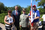 Zväčšiť fotografiu - Na hrdinov slovenského národného povstania spomínali na jankovom vŕšku - IMG_0217