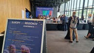 Zväčšiť fotografiu - Na konferencii odzneli praktické skúsenosti z fungovania regionálnej samosprávy - 20240521_102448
