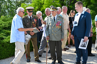 Zväčšiť fotografiu - Na odkaz snp nezabúdajú ani v trenčianskom kraji - Foto-3946