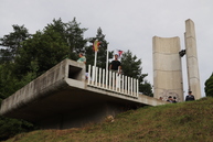 Zväčšiť fotografiu - Na odkaz snp nezabúdajú ani v trenčianskom kraji - IMG_2601