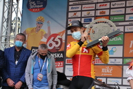 Zväčšiť fotografiu - Na považí finišovali prestížne cyklistické preteky - IMG_0243