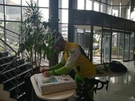 Na trenčianskej župe 5. ročník cyklistickej kampane do práce na bicykli štartovali okrem župana a národného cyklokoordinátora aj stredoškoláci - DO PRACE NA BICYKLI 2018 (6)