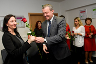 Na úrade tsk rozkvitli na počesť žien červené ruže - 20180305_TSK_MDZ_017
