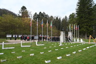 Zväčšiť fotografiu - Na vojenskom cintoríne si pripomenuli koniec veľkej vojny
