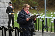 Zväčšiť fotografiu - Na vojenskom cintoríne si pripomenuli koniec veľkej vojny