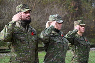 Zväčšiť fotografiu - Na vojenskom cintoríne si pripomenuli koniec veľkej vojny