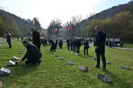 Zväčšiť fotografiu - Na vojenskom cintoríne si pripomenuli koniec veľkej vojny