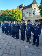 Zväčšiť fotografiu - Na záchranu životov odovzdal kraj ďalšie defibrilátory - 20210910_174321