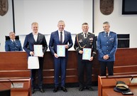 Zväčšiť fotografiu - Na župnom úrade sa ďakovalo profesionálnym i dobrovoľným hasičom - 6