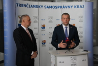 Na župný úrad v trenčíne zavítala prezidentská návšteva - IMG_0097