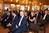 Zväčšiť fotografiu - Najvyššie ocenenie kraja si odniesli 4 jednotlivci a 2 kolektívy - 20220527_Verejne_uznania_TSK_022w