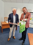 Zväčšiť fotografiu - Návšteva významenej osobnosti svetovej cyklistiky patricka lefevera v trenčianskom kraji - 20210916_110155