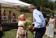 Zväčšiť fotografiu - Nedeli v kraji dominovali lednické dožinky - IMG_2139