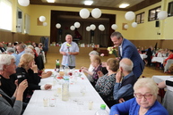 Zväčšiť fotografiu - Neoceniteľnú úlohu mám oslávili na viacerých miestach v trenčianskom kraji - IMG_8273