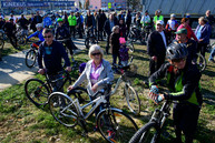Nová unikátna cyklotrasa vedie do kúpeľov, svoje miesto na nej majú chodci aj cyklisti - 20181022_TSK_PU_cyklotrasa_018w