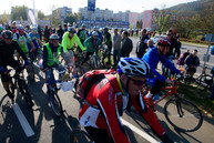 Nová unikátna cyklotrasa vedie do kúpeľov, svoje miesto na nej majú chodci aj cyklisti - 20181022_TSK_PU_cyklotrasa_039w
