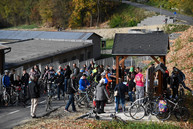 Nová unikátna cyklotrasa vedie do kúpeľov, svoje miesto na nej majú chodci aj cyklisti - 20181022_TSK_PU_cyklotrasa_068w