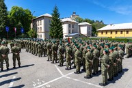 Zväčšiť fotografiu - Nový veliteľ pozemných síl os sr si slávnostne prevzal funkciu