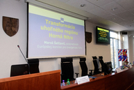 O budúcnosti hornej nitry dnes prišla na župu diskutovať aj európska komisia - 20180205_TN_TSK_Sefcovic_001