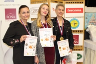 O titul najkrajšia torta slovenska sa v púchove pobilo 32 cukrárov - IMG_4093