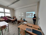 Zväčšiť fotografiu - Obyvatelia kraja doručili v rámci pakr rekordných 124 projektov - 20220425_121617