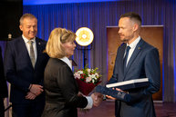 Zväčšiť fotografiu - Ocenili sme tých, ktorí sa nesnažia byť slávnymi, ale hodnotnými