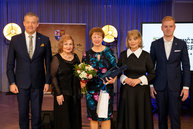 Zväčšiť fotografiu - Ocenili sme tých, ktorí sa nesnažia byť slávnymi, ale hodnotnými