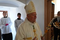 Zväčšiť fotografiu - Od obnovenej kaplnky cez dožinky po súťaž vo varení gulášu
