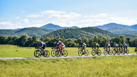 Zväčšiť fotografiu - Okolo slovenska cez trenčiansky kraj - zdroj cyklonews.sk - Jan Melicher