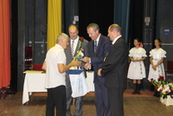 Oslavy 775. výročia prvej písomnej zmienky mesta nemšová začali slávnostným galaprogramom a ocenením občanov mesta - IMG_5200