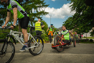 Zväčšiť fotografiu - Parasport24 tento rok pomáhal výnimočne len v trenčianskom kraji - TSK_otvorenie cyklotrasy TN-Nemšová (52 of 127)