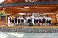 Zväčšiť fotografiu - Po prestávke hostilo papradno tradičný folklórny festival - IMG_0045