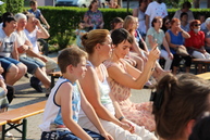 Zväčšiť fotografiu - Po prestávke hostilo papradno tradičný folklórny festival - IMG_0100