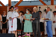 Zväčšiť fotografiu - Po prestávke hostilo papradno tradičný folklórny festival - IMG_0215