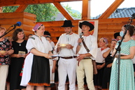 Zväčšiť fotografiu - Po prestávke hostilo papradno tradičný folklórny festival - IMG_0248