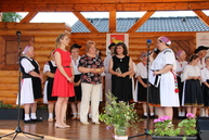 Zväčšiť fotografiu - Po prestávke hostilo papradno tradičný folklórny festival - IMG_0265