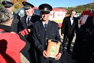 Zväčšiť fotografiu - Pomáhame zachraňovať životy, vážime si staršiu generáciu