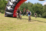 Posledné májové dni cyklistike v kraji priali; po ôsmykrát privítal bikepark v kálnici najväčší slovenský bicyklový festival - IMG_5794