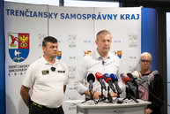Zväčšiť fotografiu - Pre hroziace povodne zasadal krízový štáb - 20240913_TSK_krizovy_stab_013w